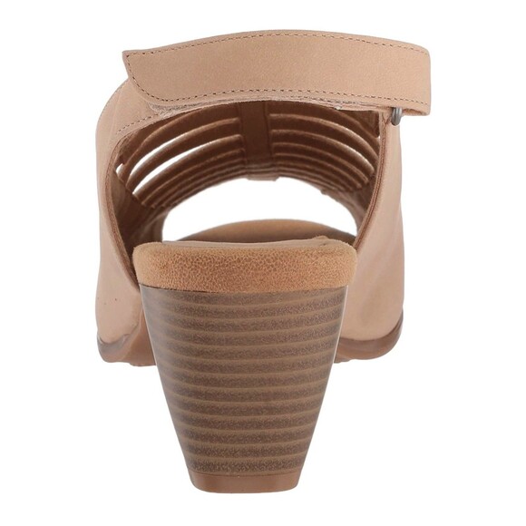 Trotters Minnie Sandal, Nude, 12 Wide NEW in box - Picture 3 of 7